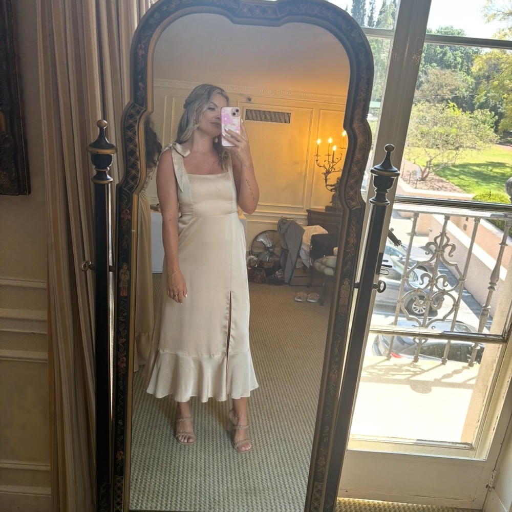 Show me your mumu champagne satin